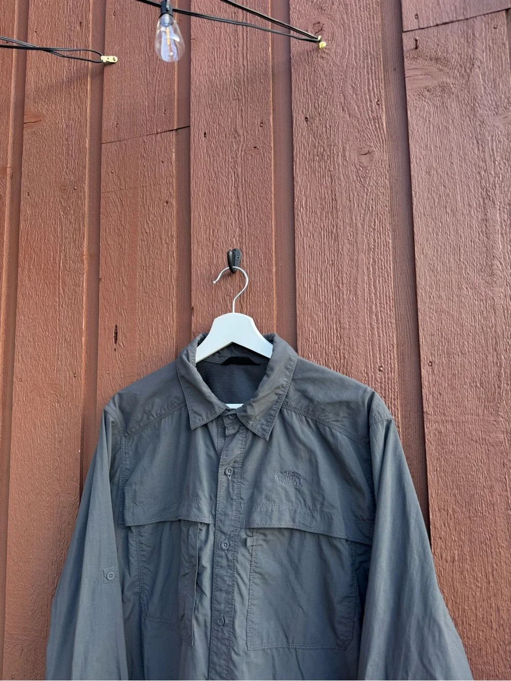 The North Face Button-Up Outdoor Shirt – Size M